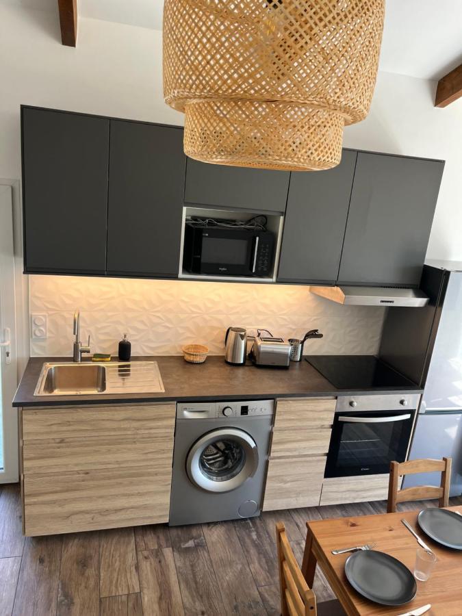 Maisonnette Avec Petite Foret Valréas Exteriér fotografie