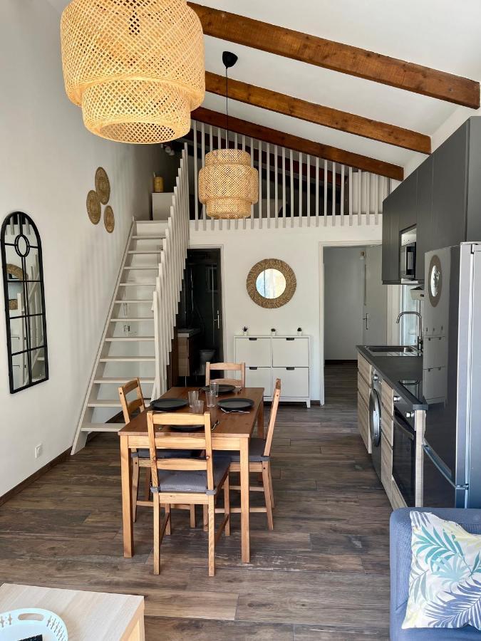 Maisonnette Avec Petite Foret Valréas Exteriér fotografie